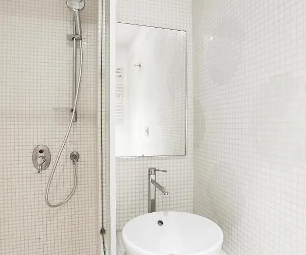 Easytopstay - Piazza Venezia Charming Penthouse